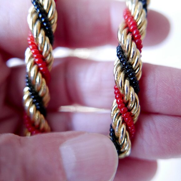 Vintage Red Black & Gold-Tone Rope Necklace & Earrings - Picture 5 of 9